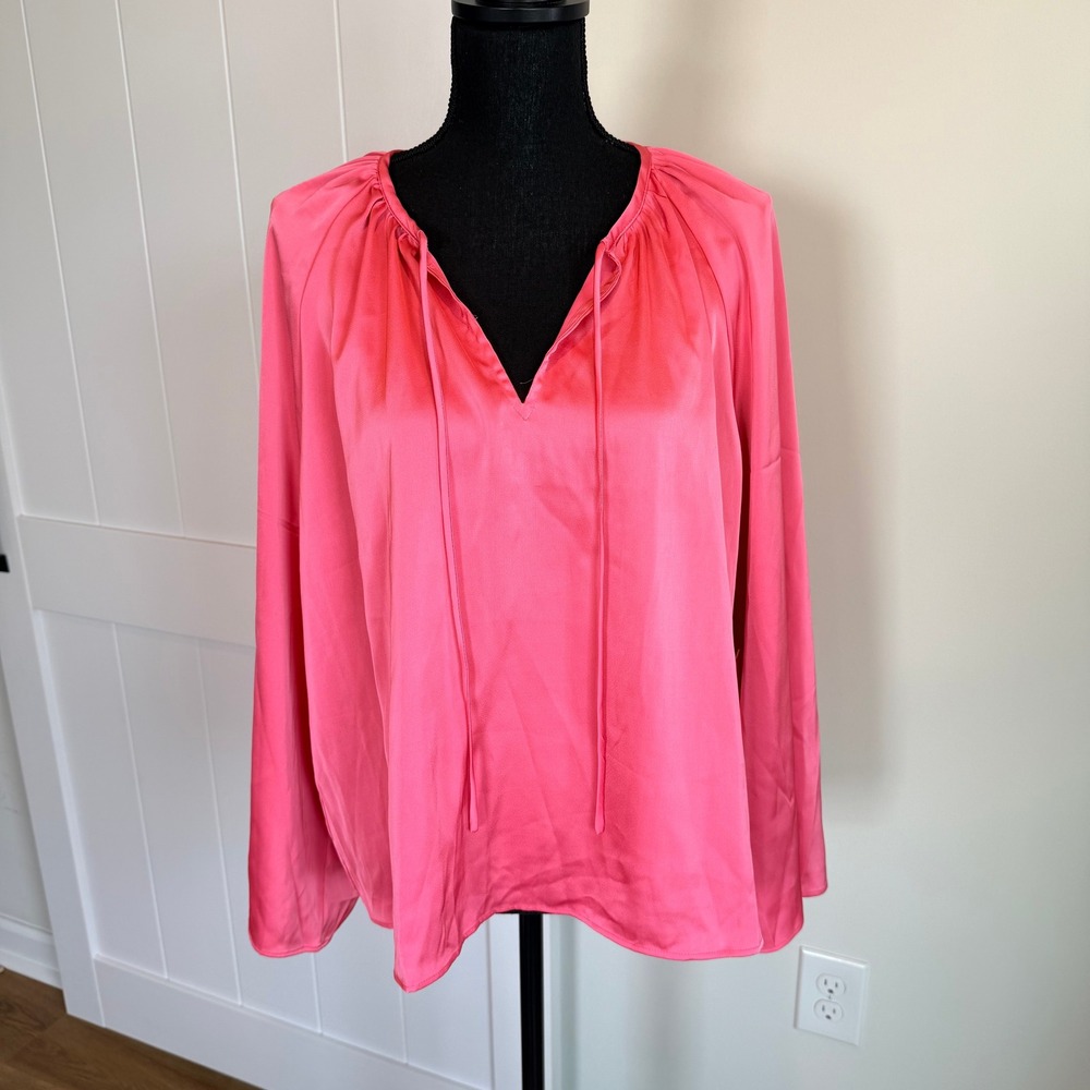 NWT CeCe Tulip Fields Pink Satin V-Neck Tie Blouse Top Confetti P Size Large